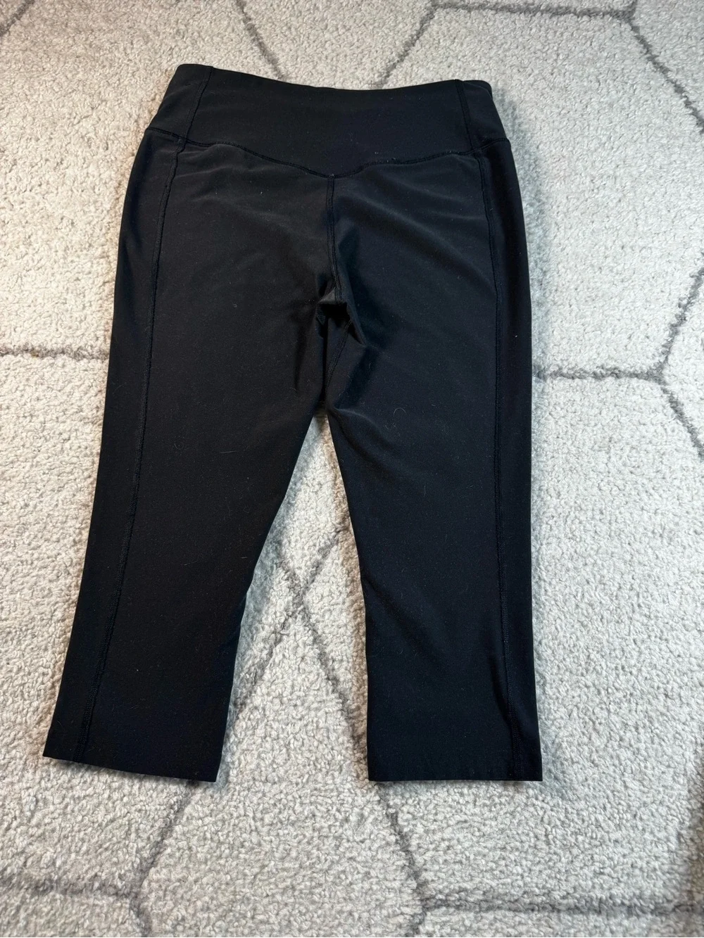 Nike Black Cropped Performance Leggings